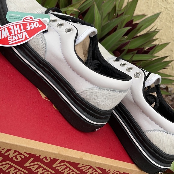 VANS COMFYCUSH E FURY PLATFORMS WMNS - Picture 14 of 16